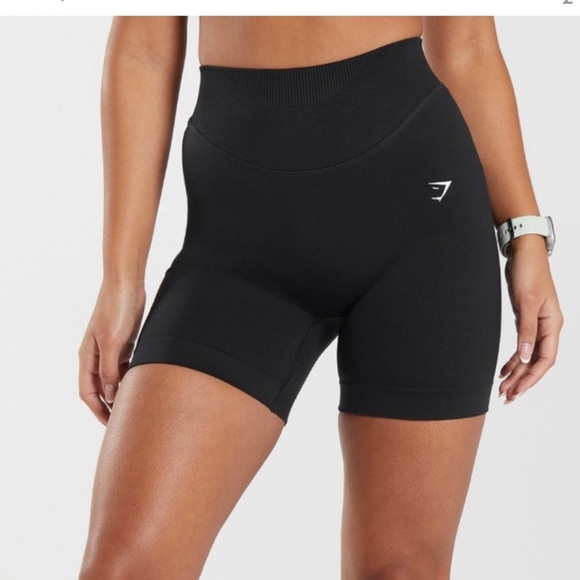 Gymshark Pants - Gymshark sweat seamless biker shorts